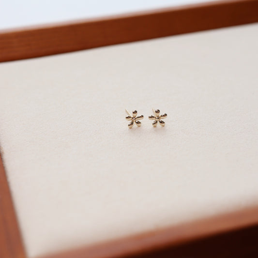 Fleur Studs