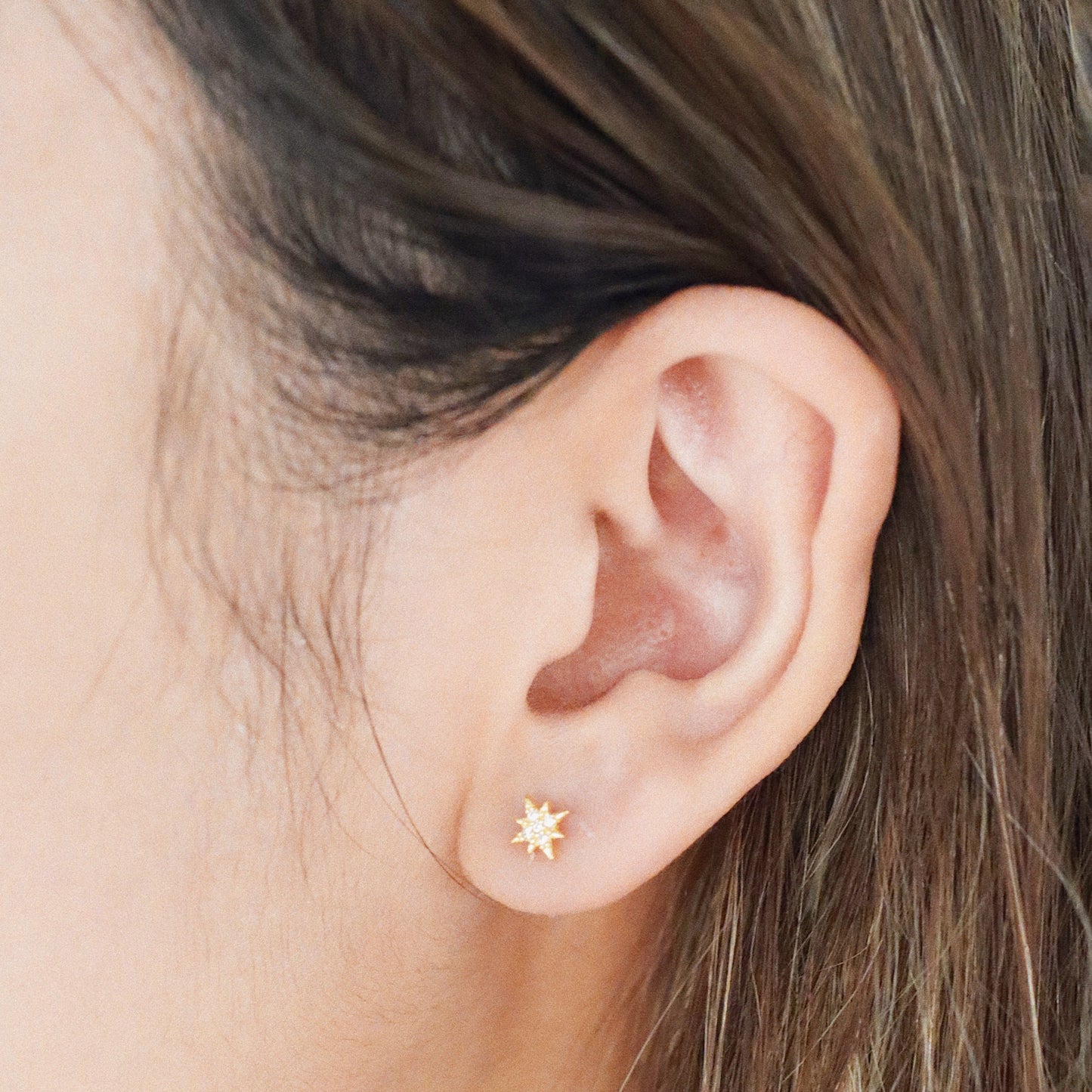 Astris Studs